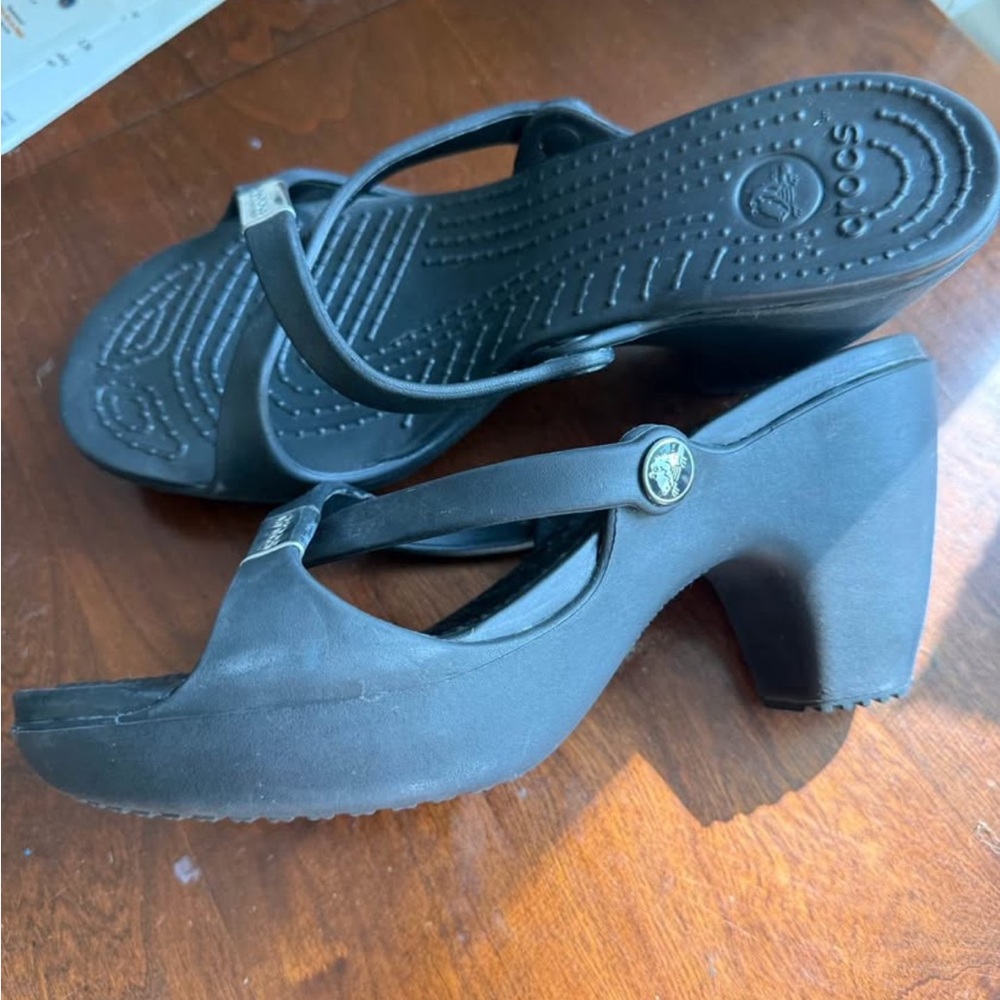 CROCS Black Women's Sandals
